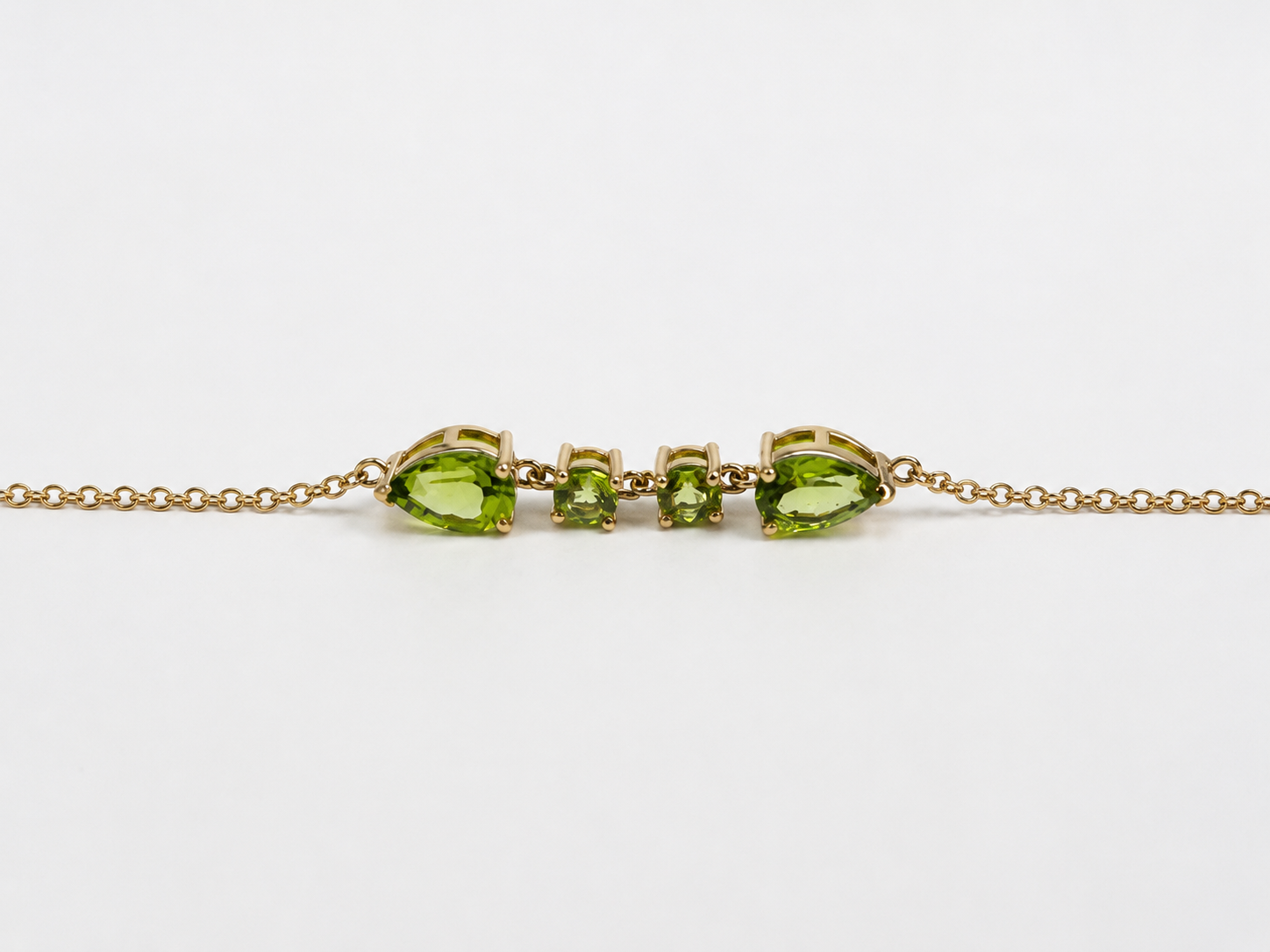 10k Yellow Gold Peridot Bracelet