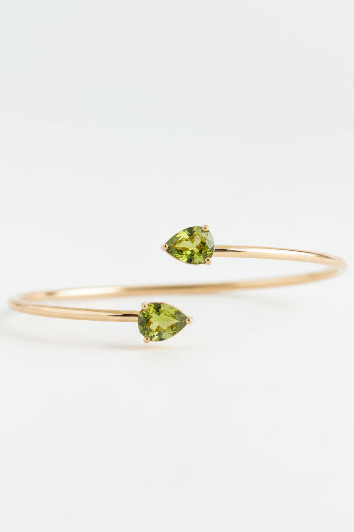10k Yellow Gold Peridot Bangle